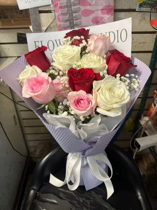 情人节混色玫瑰 Mix Color Valentine's Day Rose Bouquet Chinatown