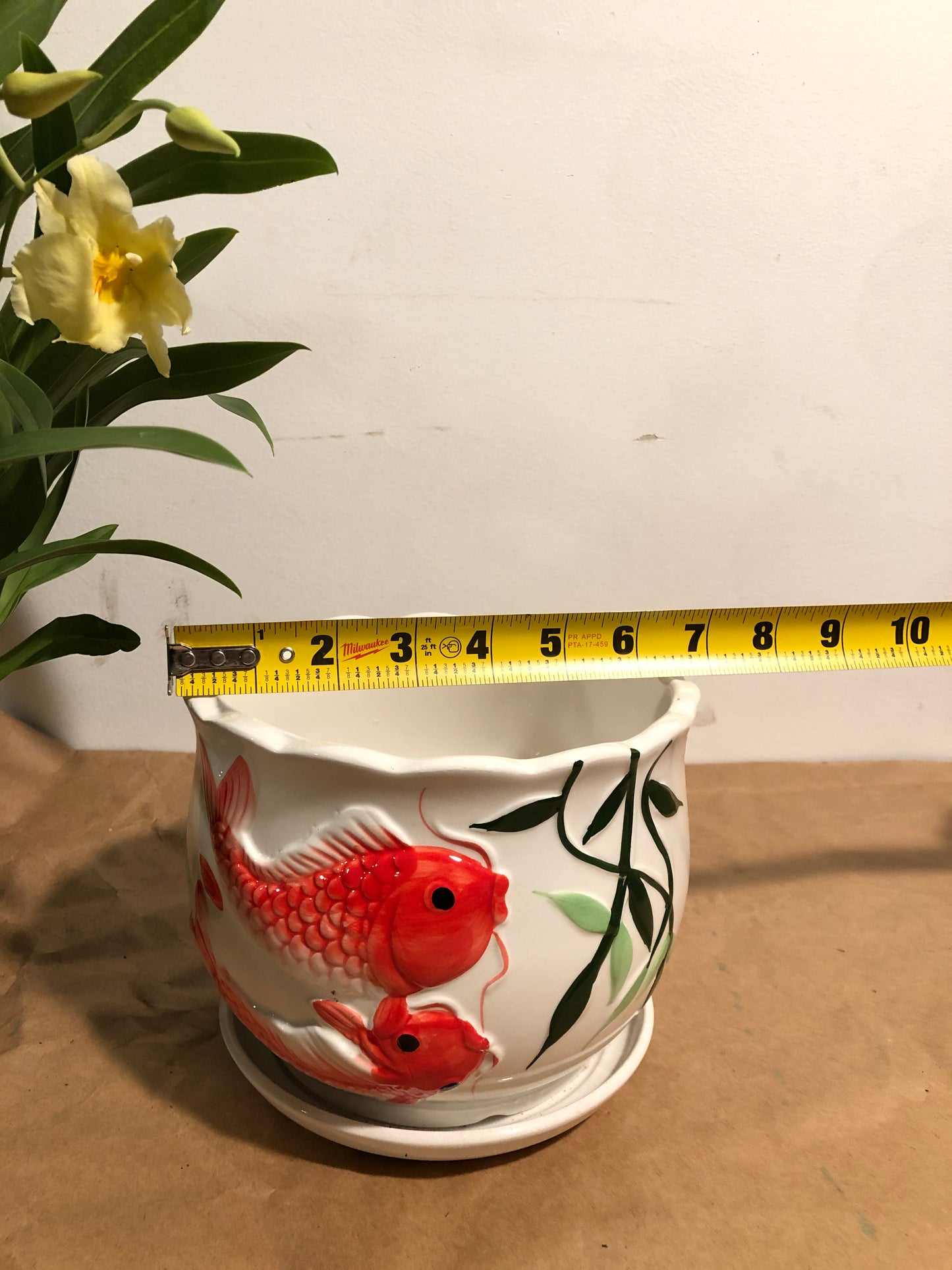 6.5" Red Fish Pots